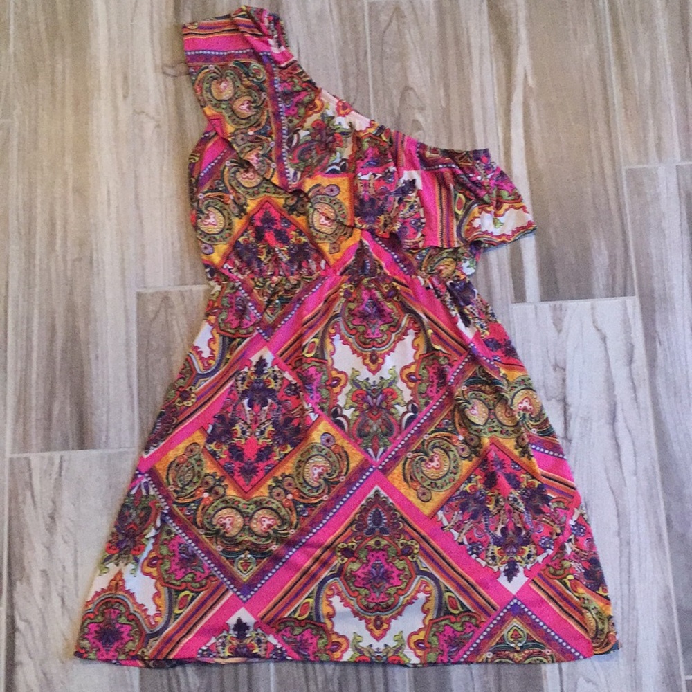 Springy- One shouldered floral dress